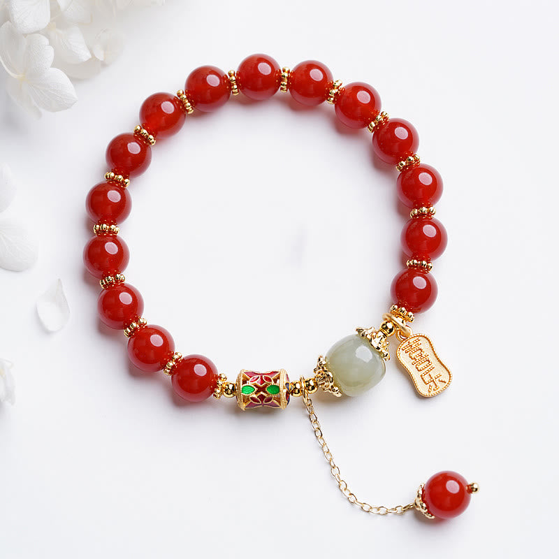 Bracelet à breloques en jade Hetian rouge naturel avec Buddha Stones et caractère Fu