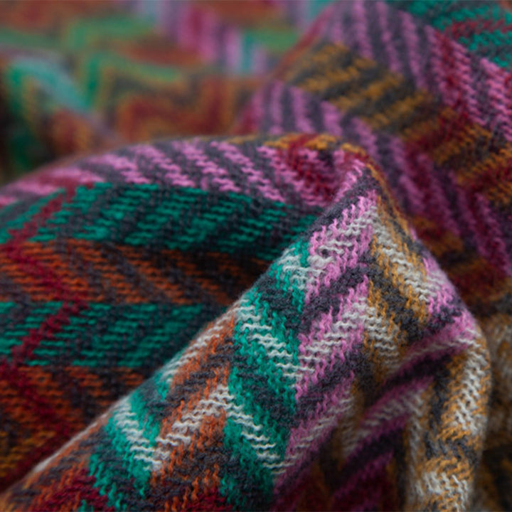 Châle tibétain en Buddha Stones , pompons colorés en ligne ondulée, écharpe de voyage confortable pour l'hiver