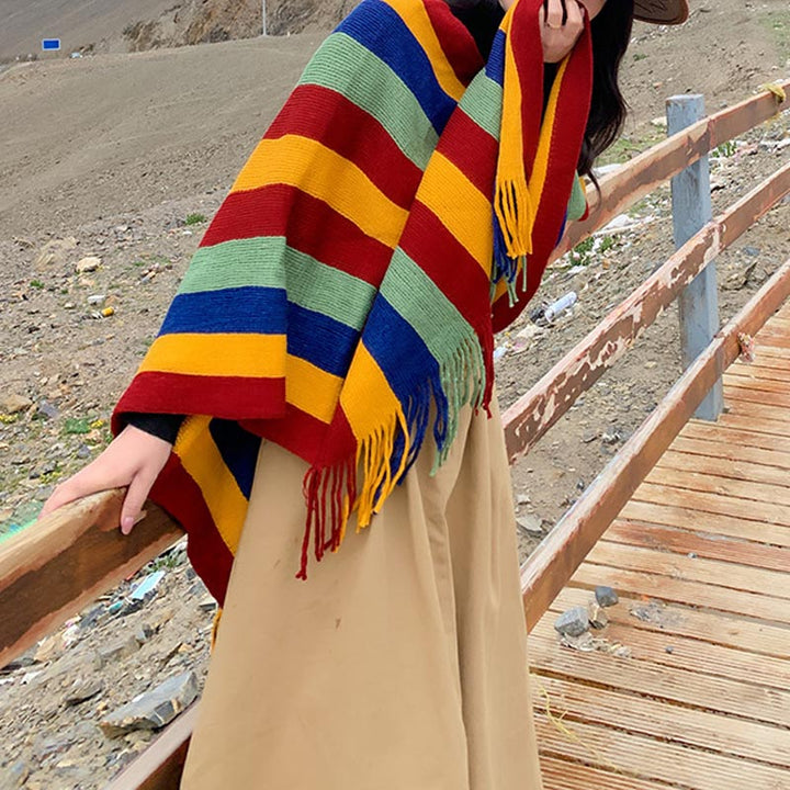 Châle à rayures colorées tibétaines avec Buddha Stones , pull à pompons, écharpe de voyage confortable pour l'hiver