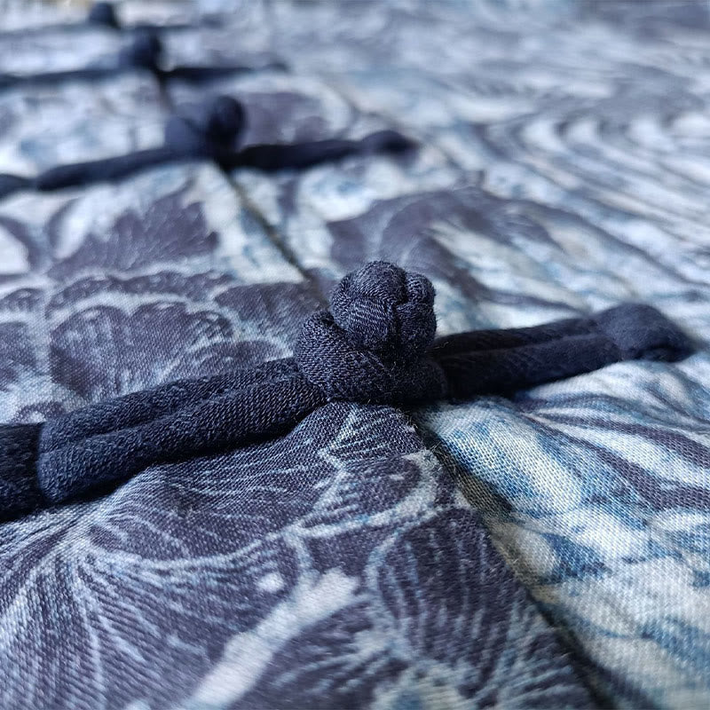 Chemise à manches longues en lin ramie avec boutons en grenouille et motif de fleurs bleues et blanches rétro Buddha Stones - image 9