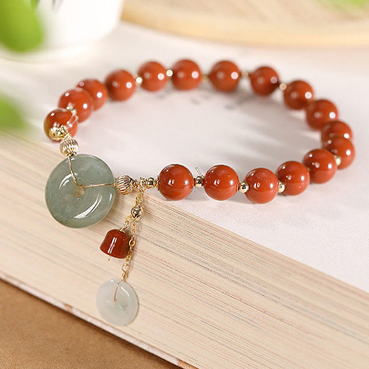 Bracelet de confiance en forme de gourde en cuivre avec boucle de paix en jade et agate rouge rempli d'or 14 carats de Buddha Stones