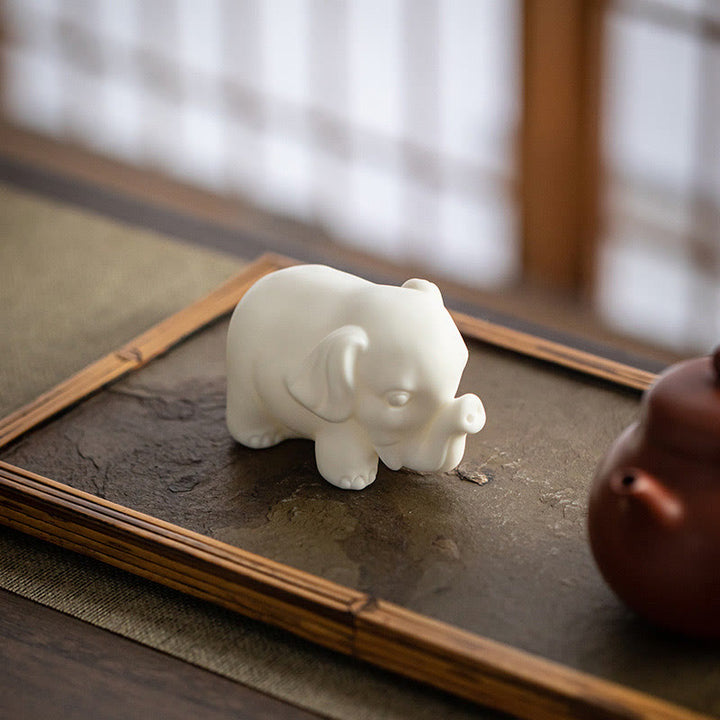 Buddha Stones, petite statue d'éléphant, porcelaine blanche, céramique, décoration de bureau pour la maison