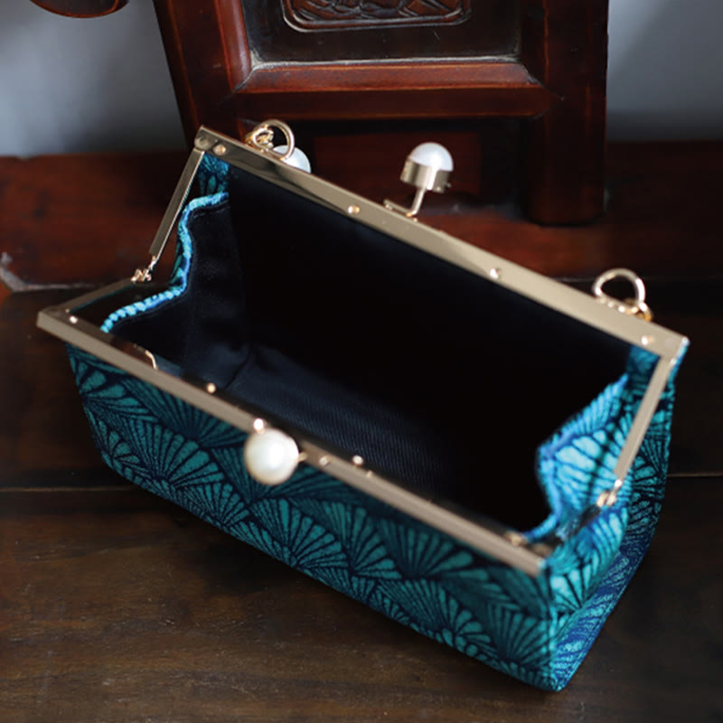 Sac à main vintage en métal nacré avec motif de feuilles bleu paon Buddha Stones