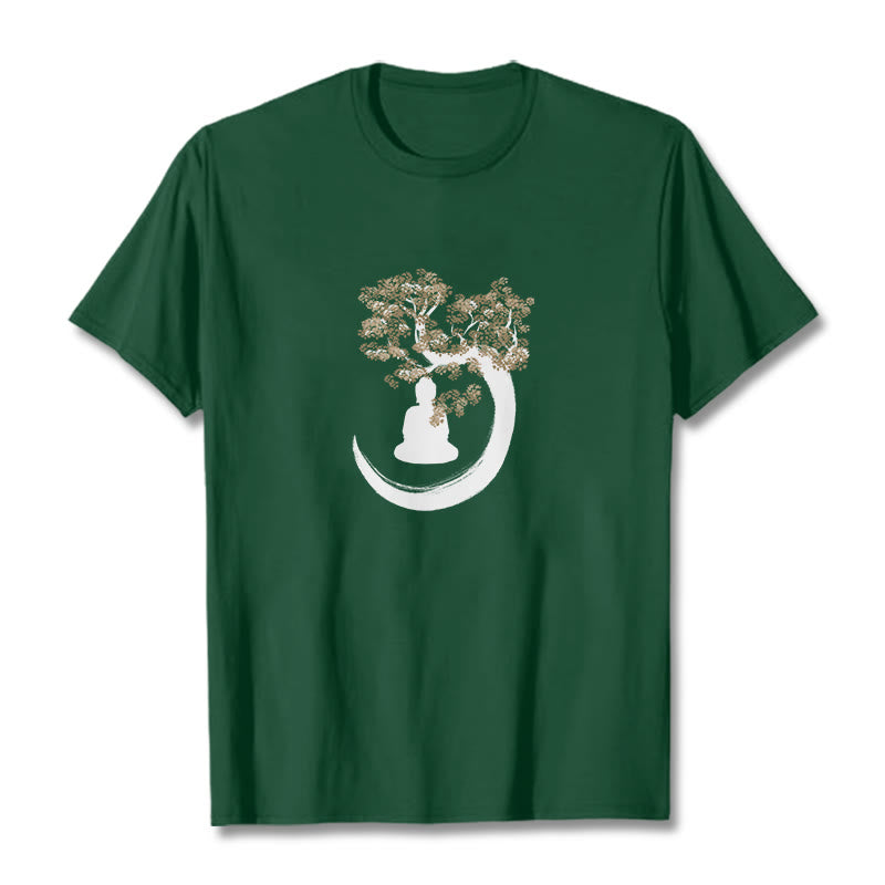 T-shirt en coton Bouddha assis sous l'arbre avec Buddha Stones - Forêt Verte - 2XL - image 1