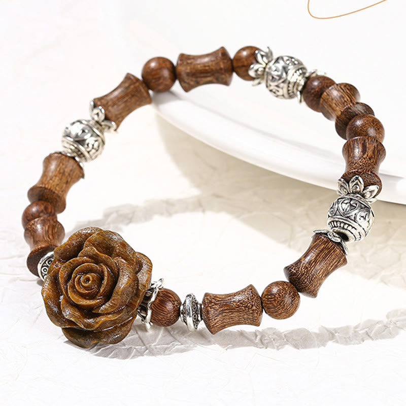 Bracelet de guérison camélia en bois de santal et bambou avec Buddha Stones
