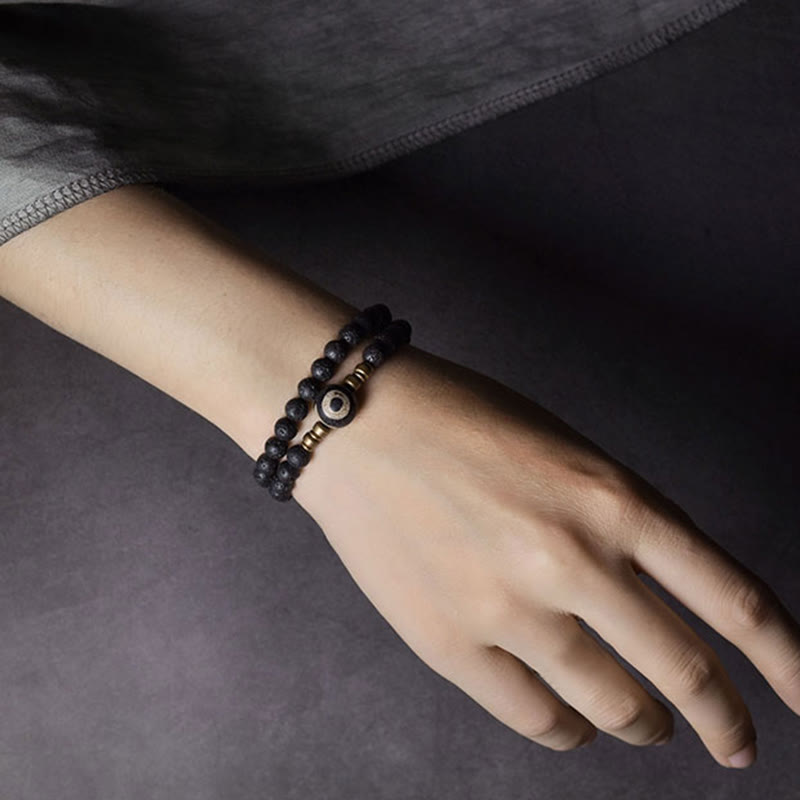 Bracelet de guérison à double tour en perles de cuivre et de laiton avec Buddha Stones de lave vintage à trois yeux Dzi