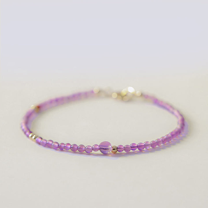 Bracelet de méditation pour la paix intérieure en cuivre plaqué or 14 carats avec Buddha Stones ultra fines de 2 mm et améthyste naturelle