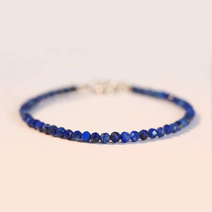 Bracelet d'équilibre ultra fin en petites perles de lazurite de Buddha Stones