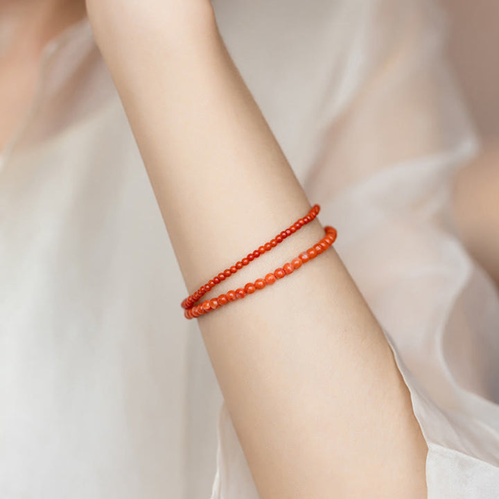 Bracelet de confiance en perles ultra-fines en agate rouge cerise naturelle de Buddha Stones