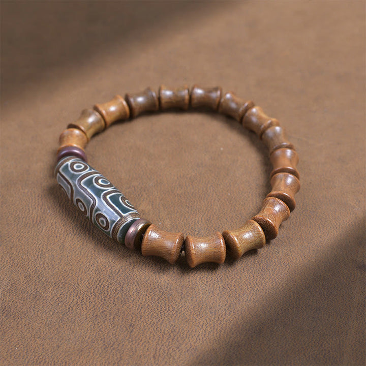Bracelet de paix en bois de santal vert avec Buddha Stones