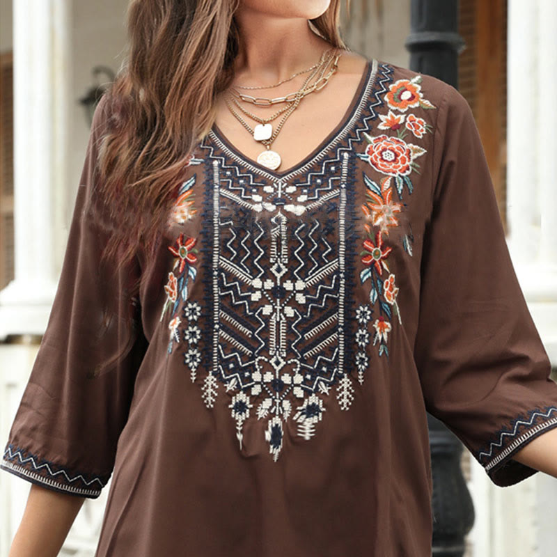 T-shirt décontracté à manches trois-quarts et col en V pour femme, en coton, avec broderie florale et Buddha Stones , collection printemps