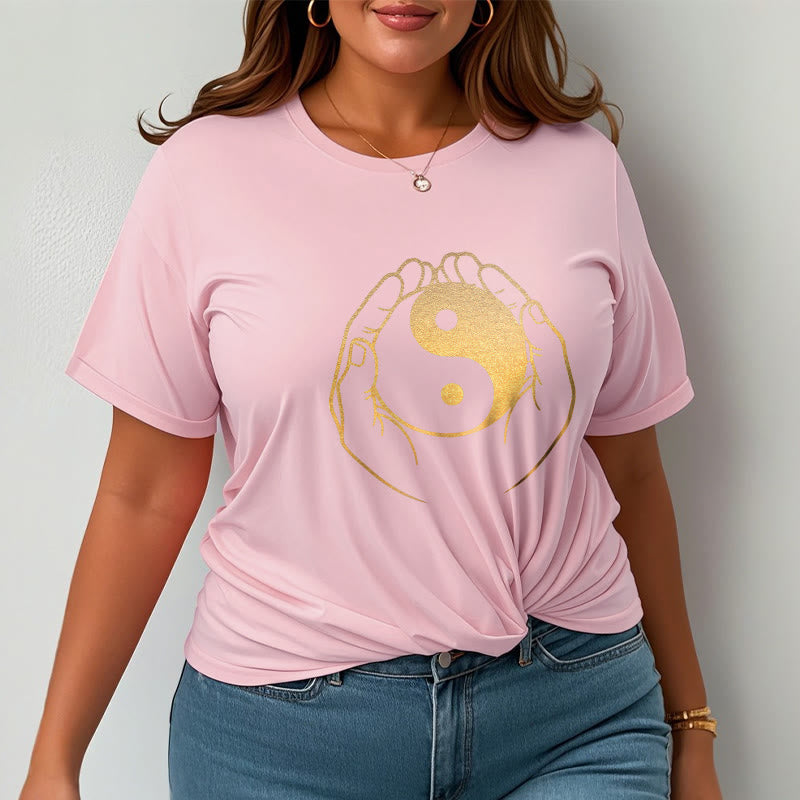 T-shirt avec des Buddha Stones tenant un Yin Yang doré - image 18