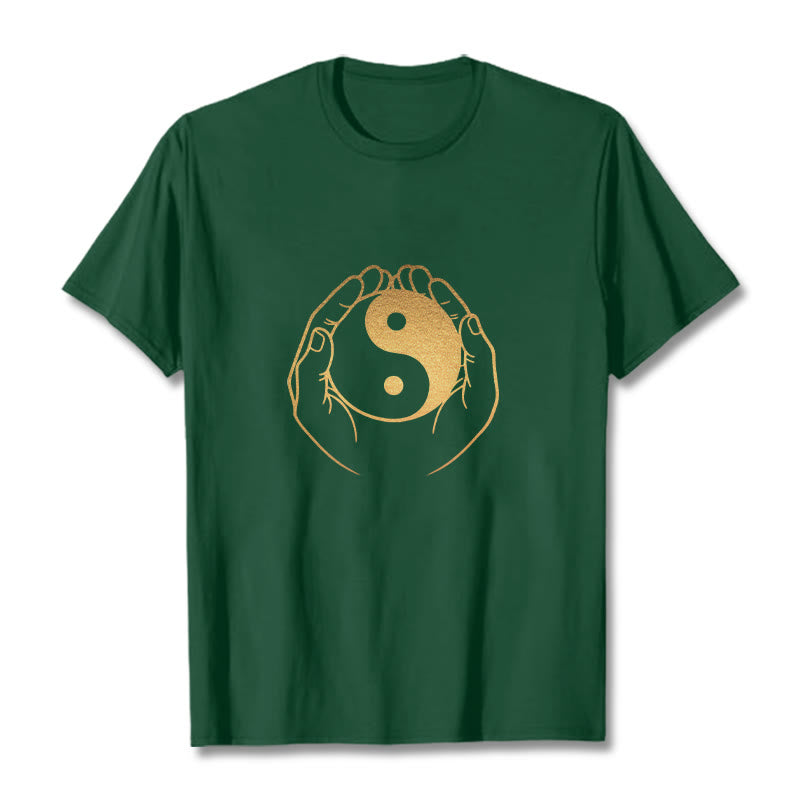 T-shirt avec des Buddha Stones tenant un Yin Yang doré - Forêt Verte - 2XL - image 6