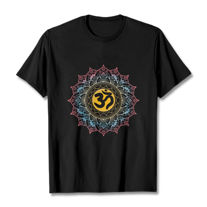 T-shirt à motif mandala OM dégradé de couleurs avec Buddha Stones - Noir - 2XL - image 1