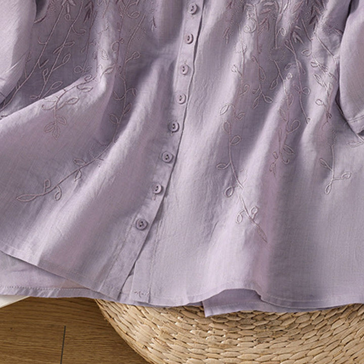 Chemise à manches courtes en coton pour femme avec col montant et boutons brodés de Buddha Stones