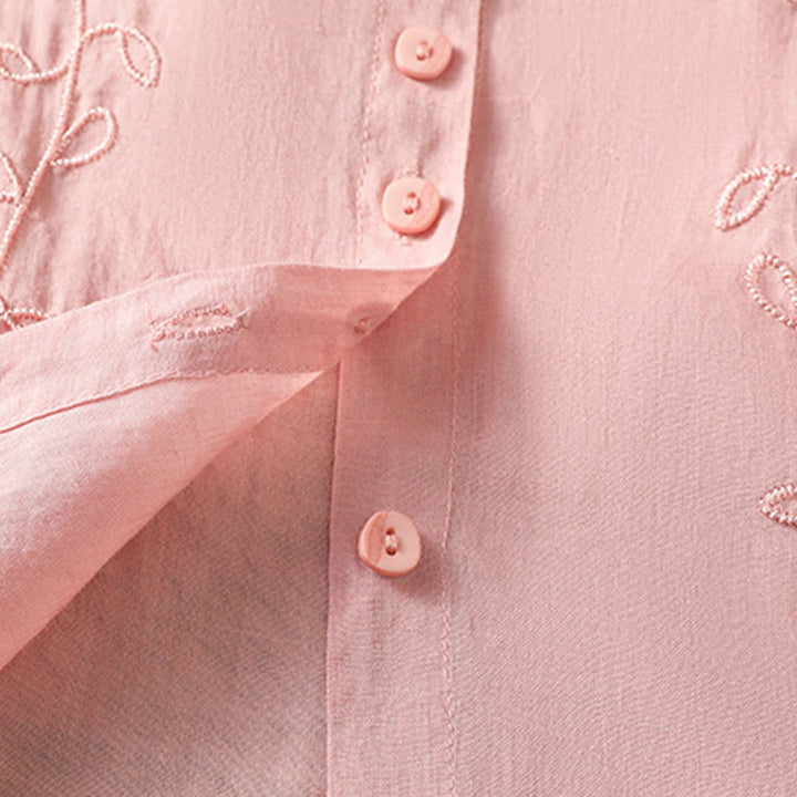 Chemise à manches courtes en coton pour femme avec col montant et boutons brodés de Buddha Stones