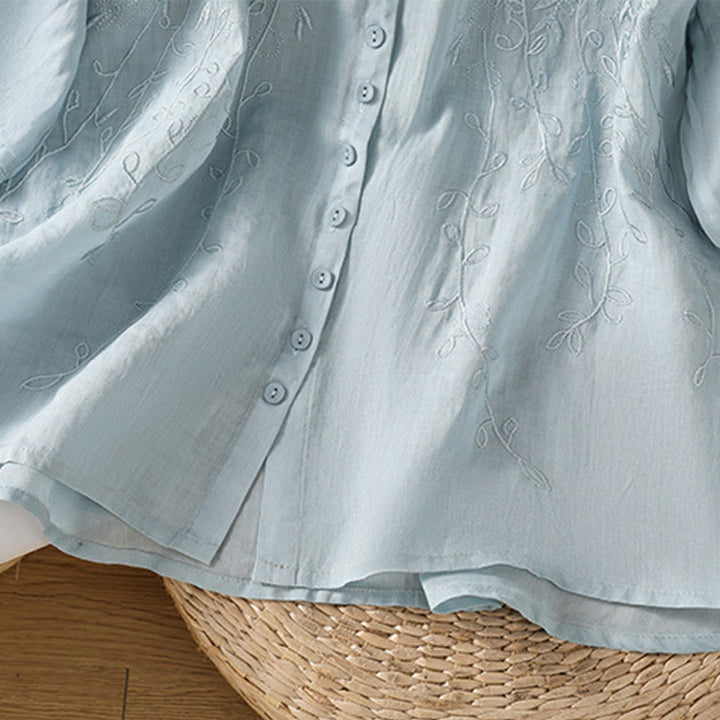 Chemise à manches courtes en coton pour femme avec col montant et boutons brodés de Buddha Stones