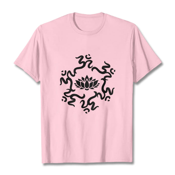 T-shirt à motif de fleurs de lotus avec symboles OM et Buddha Stones - Rose clair - 2XL - image 14