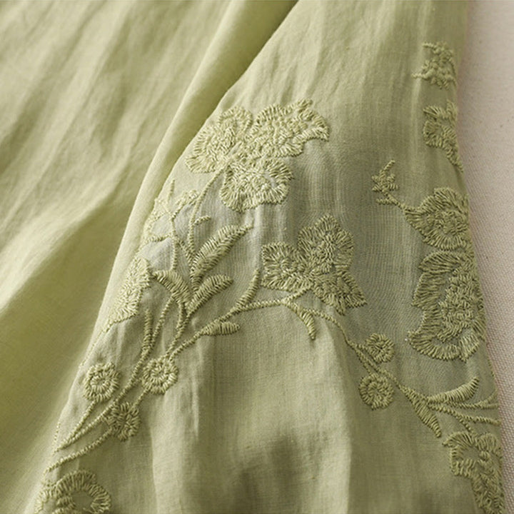 Chemise boutonnée en coton et lin pour femme avec broderies de Buddha Stones - image 3