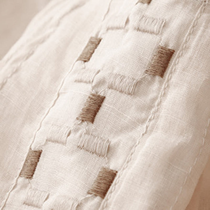 T-shirt à manches courtes en coton et lin pour femme, col ras du cou et plis, broderies de Buddha Stones - image 4