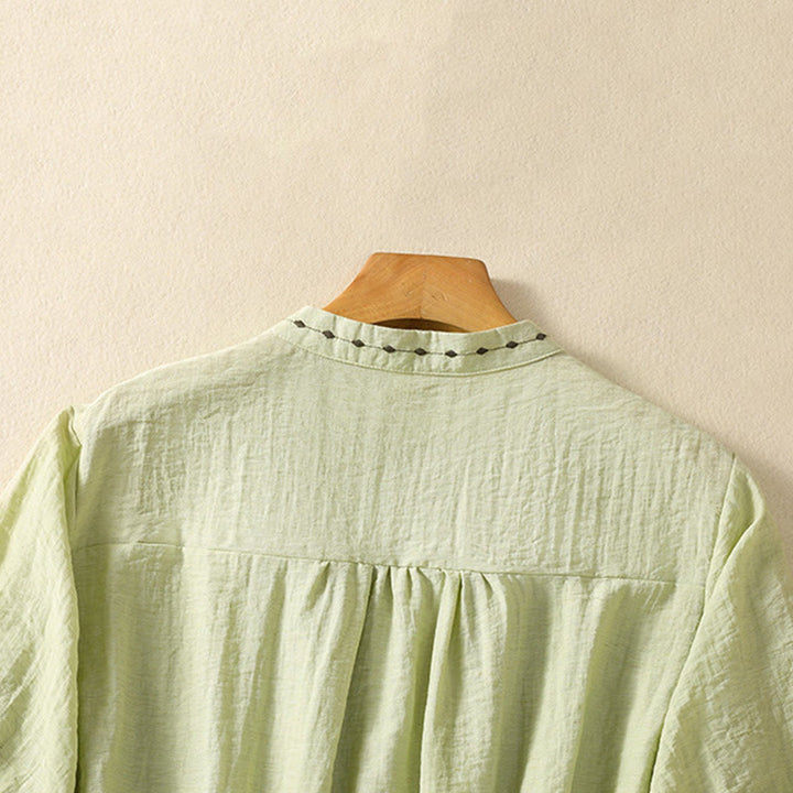 Chemise à col rond pour femme en coton avec broderie Buddha Stones - image 4