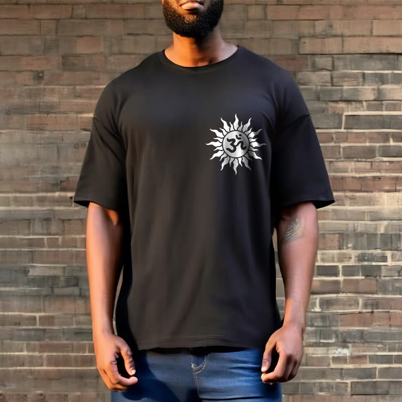 T-shirt avec motif Buddha Stones, soleil et symbole OM - image 3