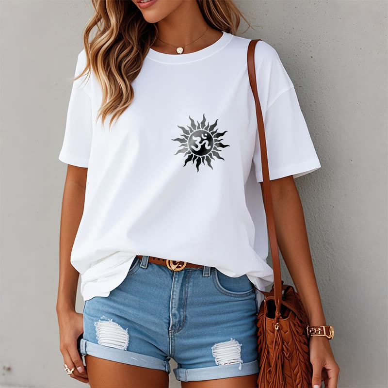 T-shirt avec motif Buddha Stones, soleil et symbole OM - image 10