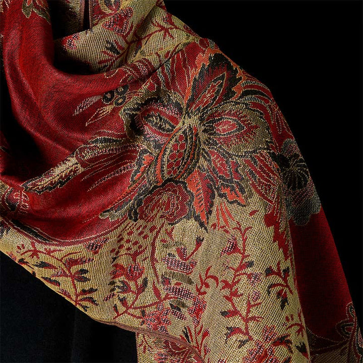 Écharpe douce à pompon avec motifs de fleurs rouges, feuilles et vignes, Buddha Stones , printemps - image 9