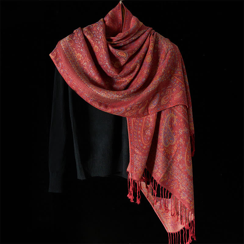 Écharpe confortable à pompons avec motif géométrique à rayures et fleurs de cajou rouges et roses de printemps - image 1
