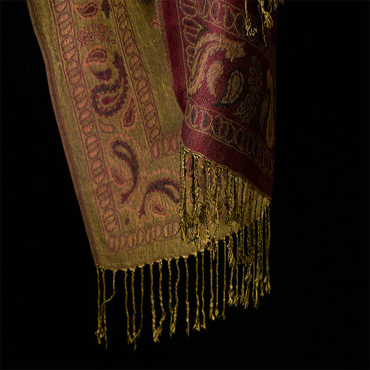 Écharpe douce à pompon motif floral et feuilles de cajou marron printemps Buddha Stones - image 6