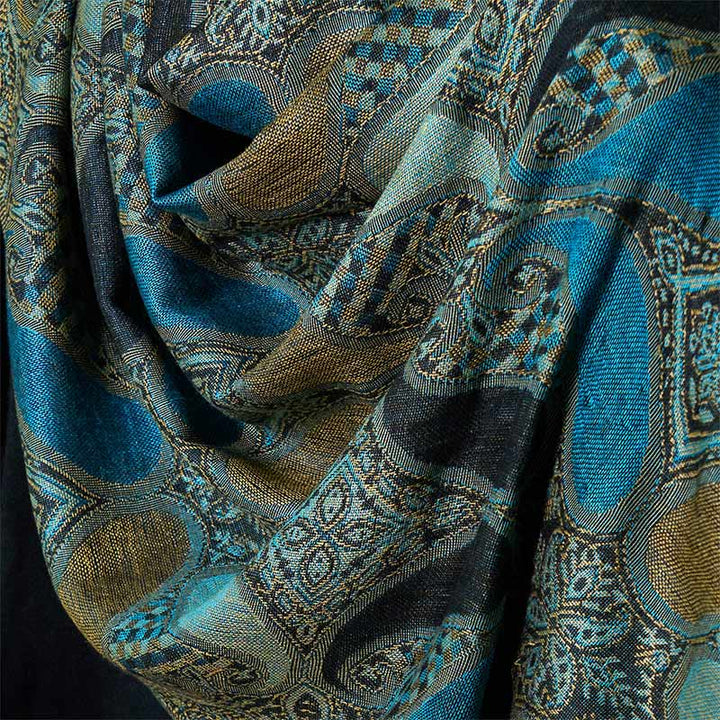 Écharpe confortable à pompons avec motif géométrique de fleurs de cajou et Buddha Stones - image 4