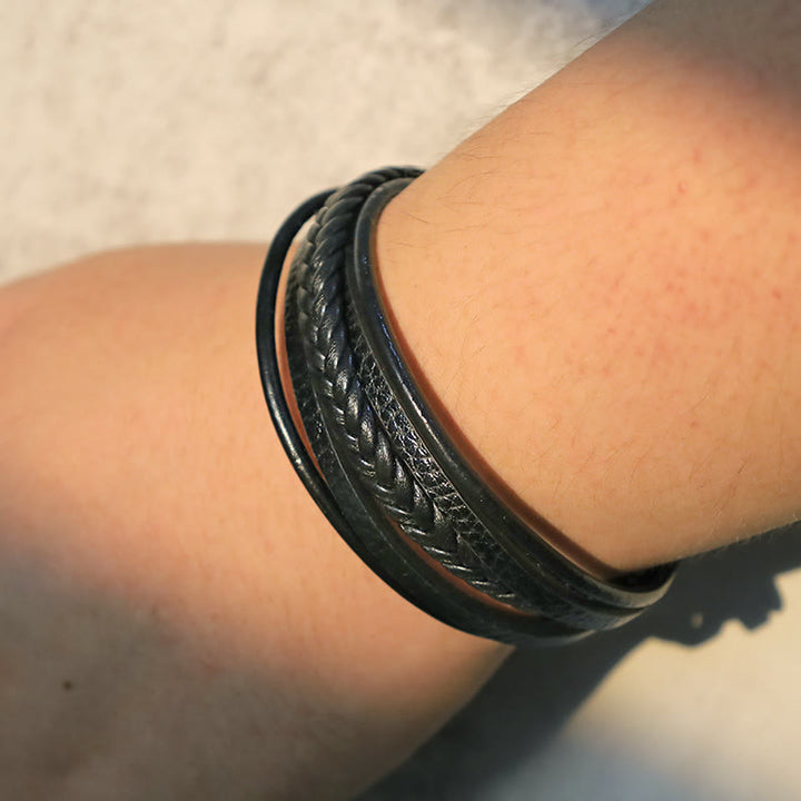 Bracelet en cuir avec perles en pierre de lave naturelle et onyx noir Buddha Stones