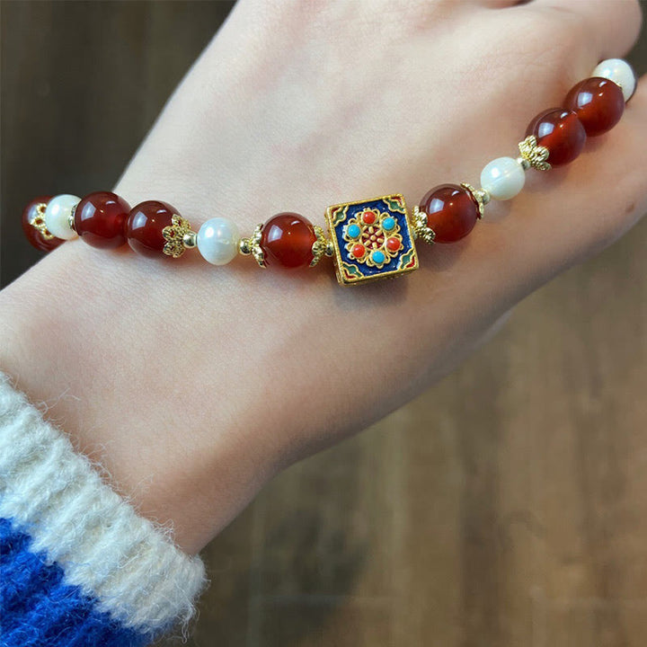 Bracelet de confiance en soi et d'acceptation de soi en perles d'agate rouge de Buddha Stones