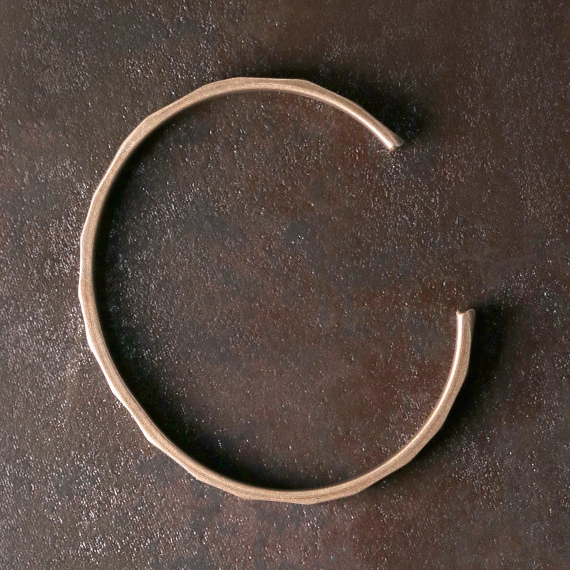 Bracelet manchette ajustable en cuivre au design rustique vintage