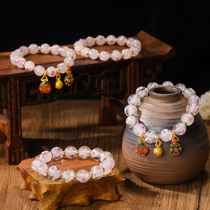 Bracelet de bénédictions en perles de verre Liuli fluorescentes en forme de cœur d'amour rose lumineux avec breloque en forme de famille de bêtes avaleuses en or et Buddha Stones