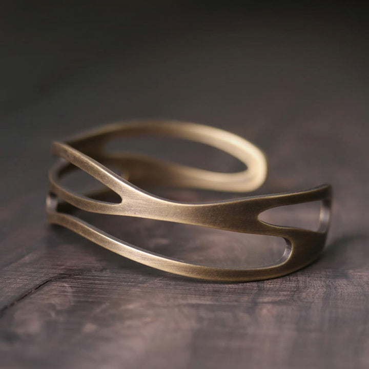 Bracelet manchette ajustable en cuivre et laiton courbé vintage Buddha Stones