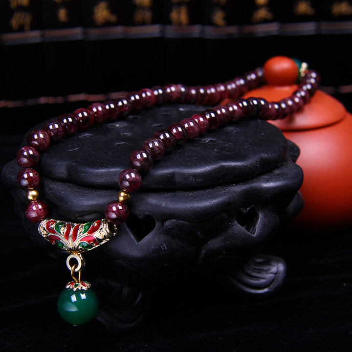 Bracelet de bénédiction en grenat naturel de Buddha Stones