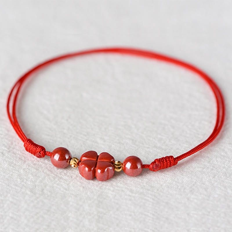 Bracelet de cheville en corde calme Buddha Stones à quatre feuilles et bénédiction en cinabre