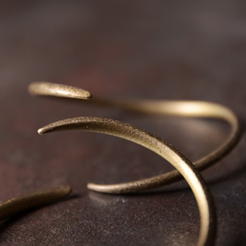 Bracelet manchette ajustable en cuivre au design simple Buddha Stones - image 6