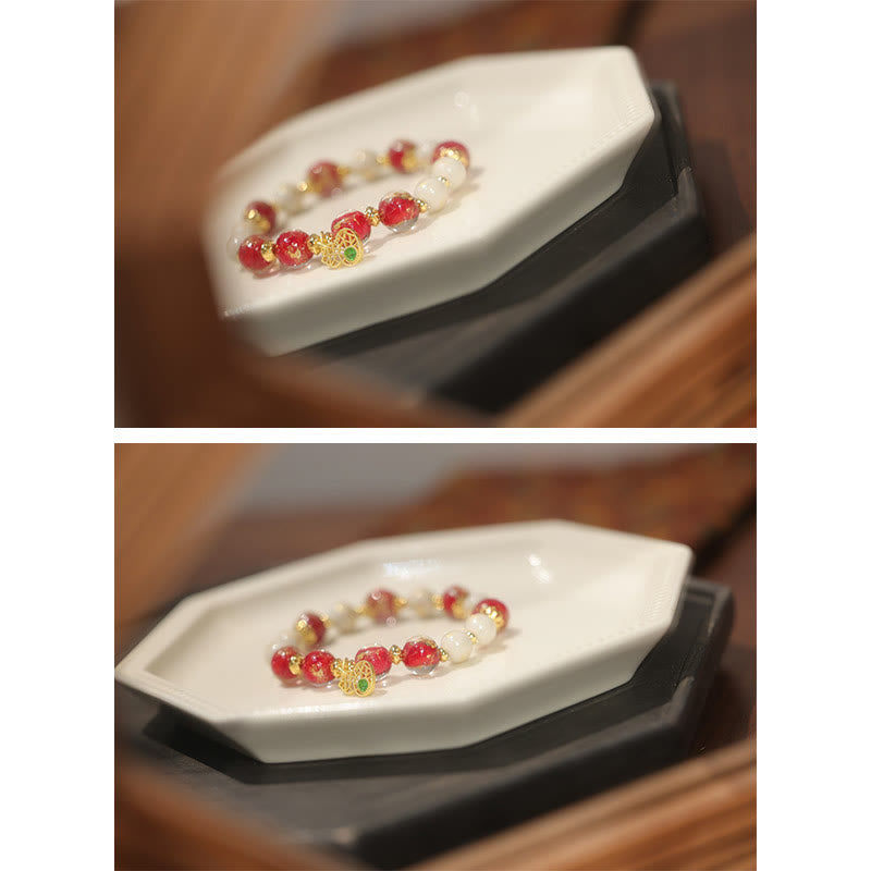 Bracelet en perles de porcelaine avec perles de verre et encens en forme de gourde en Buddha Stones, dieu de la richesse, porte-bonheur Liuli