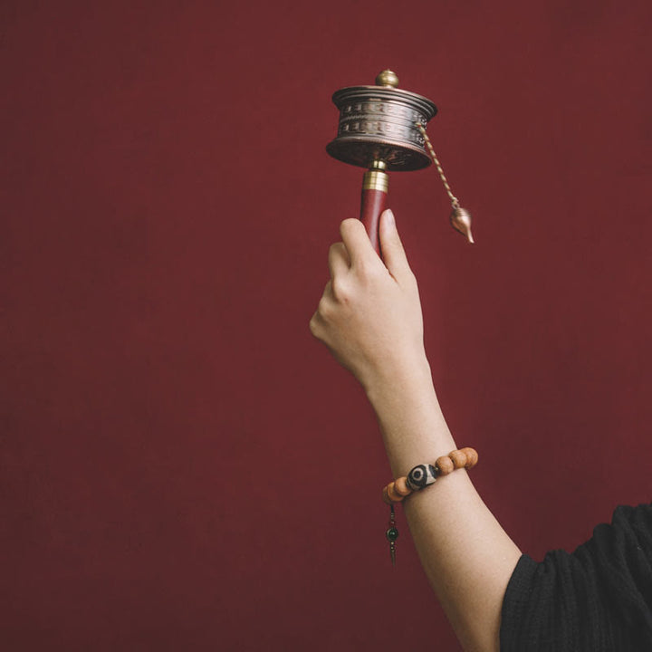 Bracelet Mala en perles de graines de Bodhi Dzi en pierres de Buddha Stones tibétaines avec breloque de paix