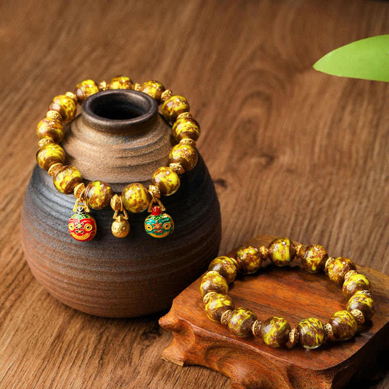 Bracelet porte-bonheur en perles de verre Liuli avec breloque de la famille des bêtes avaleuses en or et Buddha Stones