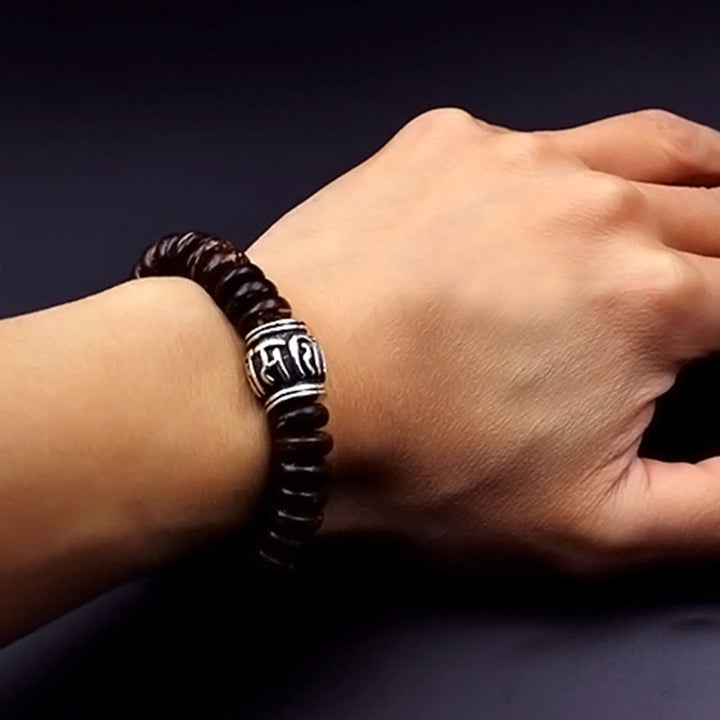 Bracelet Buddha Stones en coquille de noix de coco tibétaine naturelle Om Mani Padme Hum positif