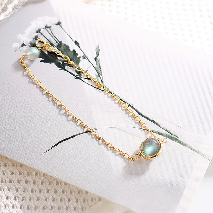 Bracelet de guérison et d'amour en pierre de lune naturelle plaqué or 14 carats de Buddha Stones