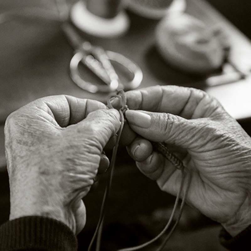 Bracelet multicolore Buddha Stones « Que l'année à venir soit une année de sécurité et de chance »