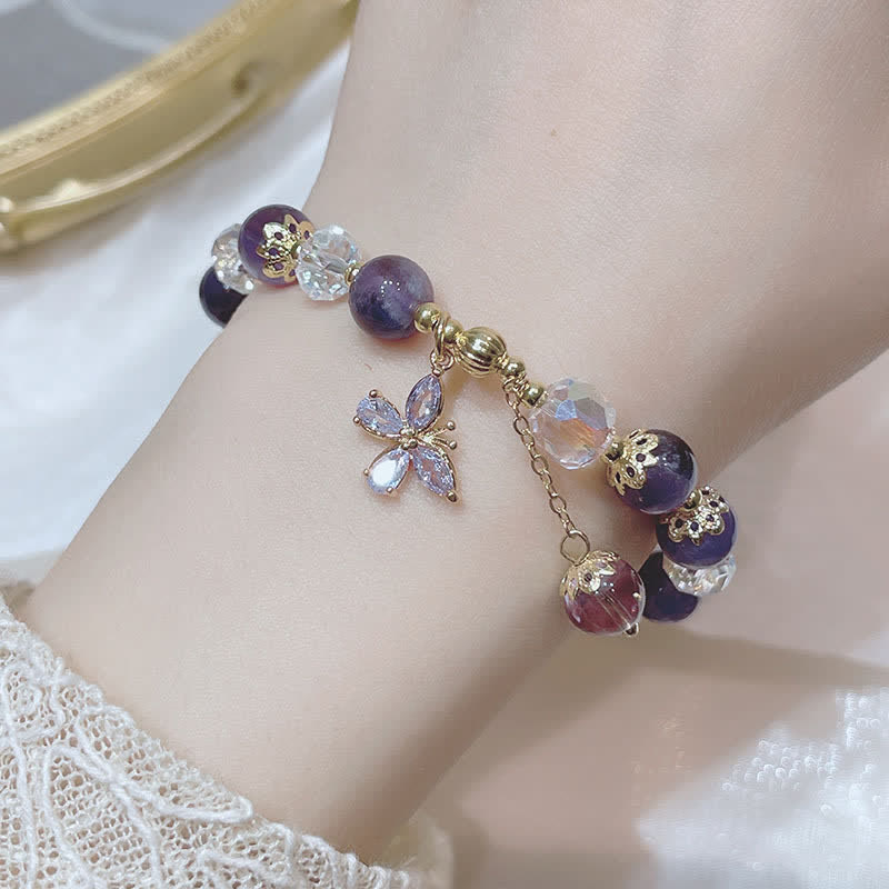 Bracelet à breloques papillon spirituel en cristal d'améthyste naturelle de Buddha Stones