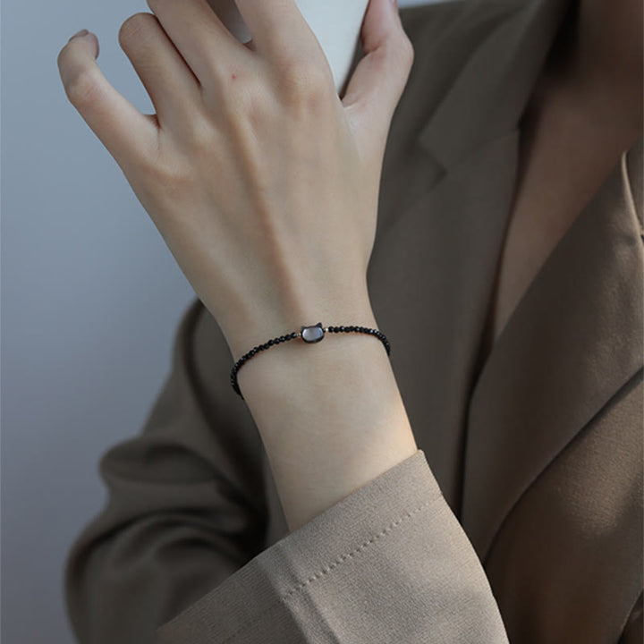 Bracelet de guérison en pierre tridacna avec spinelle noire et cristal blanc plaqué or 14 carats de Buddha Stones - image 7