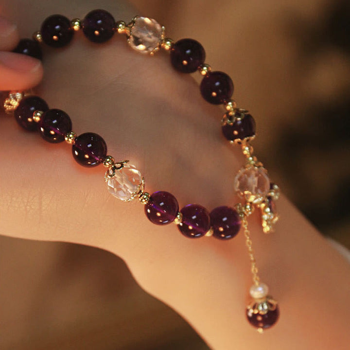 Bracelet à breloques en forme de feuille d'érable en améthyste naturelle plaquée or 14 carats de Buddha Stones