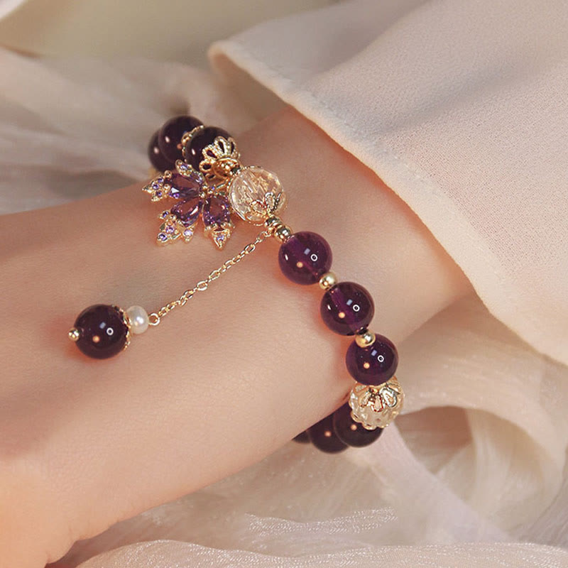 Bracelet à breloques en forme de feuille d'érable en améthyste naturelle plaquée or 14 carats de Buddha Stones