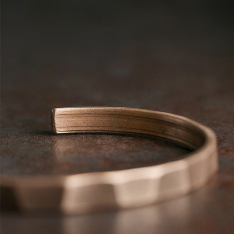 Bracelet manchette ajustable en cuivre au design rustique vintage